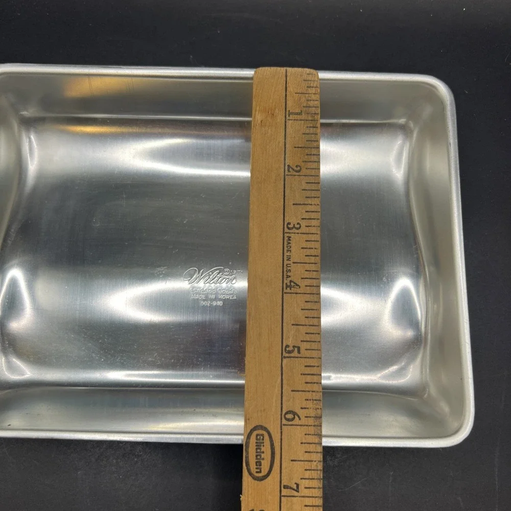 Wilton Cake Pan Open Good Book Bible 2 Pieces # 502-940 1971 vintage shapely